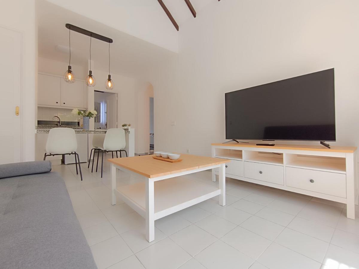 Sarah'S Apartment - Playa Fanabe Адехе Экстерьер фото