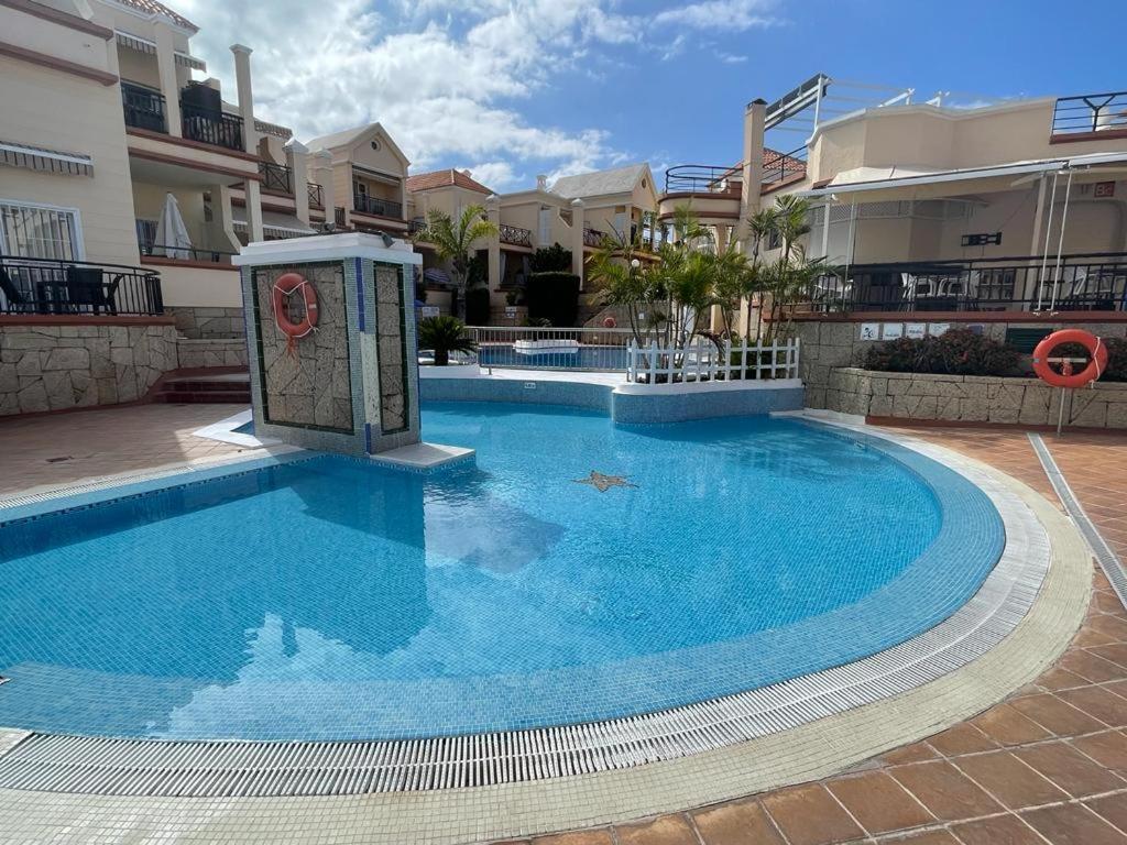 Sarah'S Apartment - Playa Fanabe Адехе Экстерьер фото