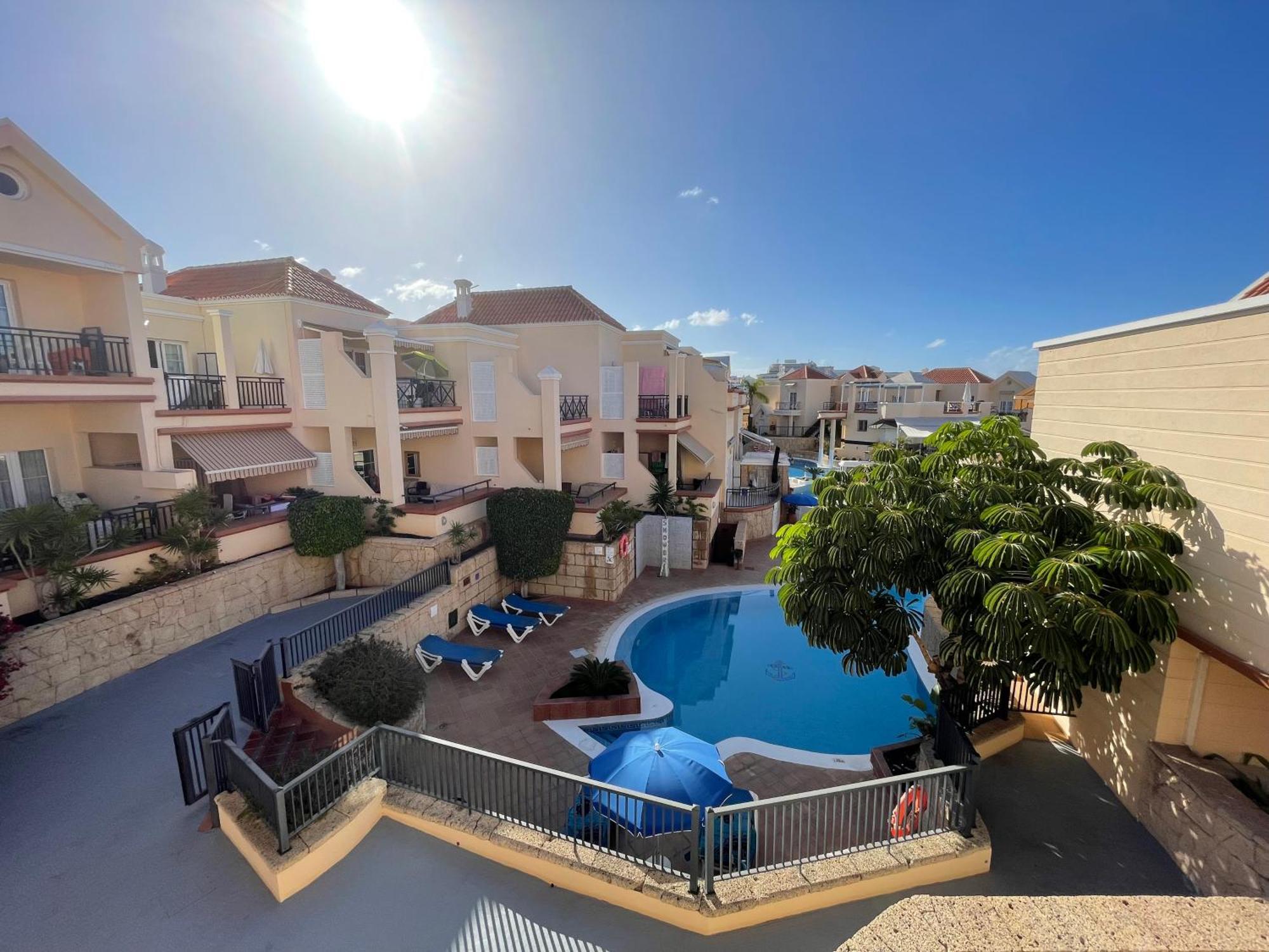 Sarah'S Apartment - Playa Fanabe Адехе Экстерьер фото